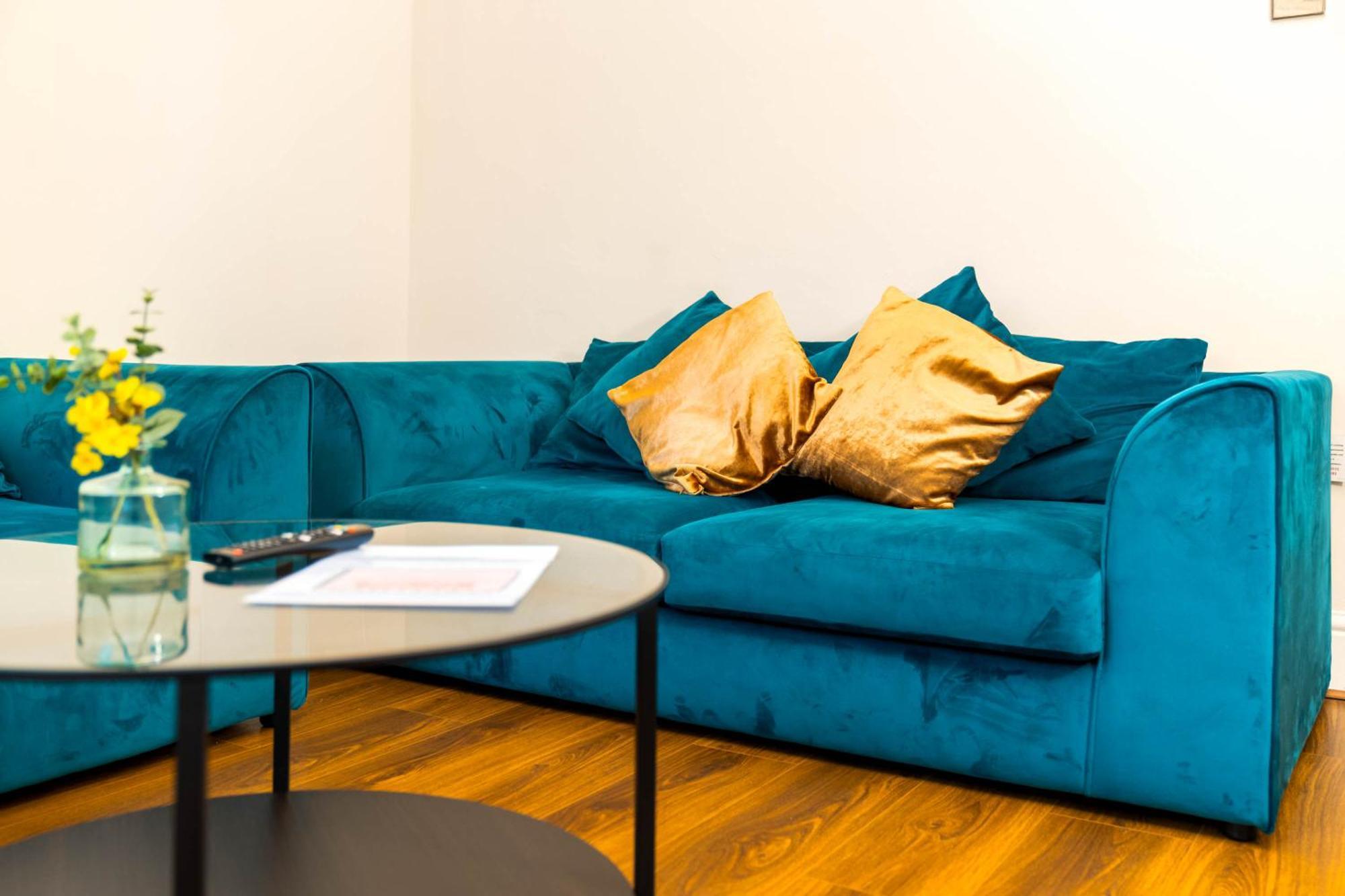 버밍엄 3 Bed House For Contractors & Families And Free Parking 빌라 외부 사진