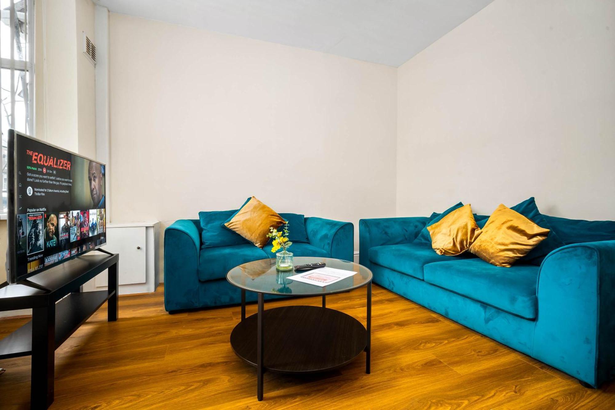 버밍엄 3 Bed House For Contractors & Families And Free Parking 빌라 외부 사진